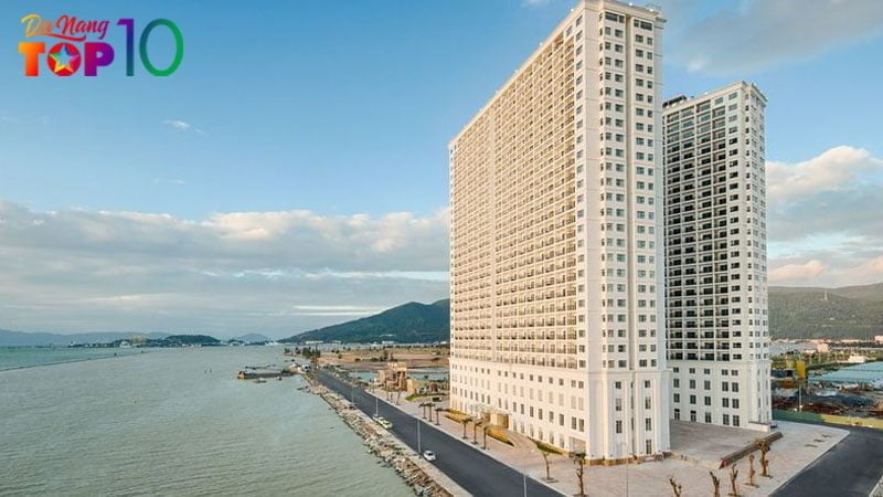 wyndham-danang-golden-bay-hotel03-top10danang