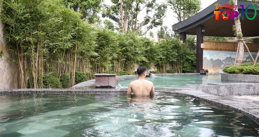 tam-onsen-tai-wyndham-lynn-times-thanh-thuy-co-gi-hap-dan-top10danang