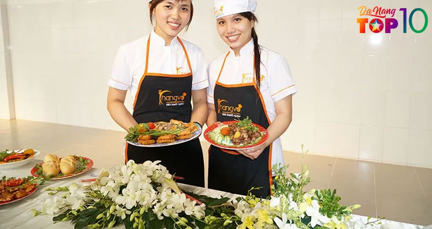 Khang-vo-don-vi-cung-cap-suat-an-cong-nghiep-binh-duong-uy-tin1-top10danang