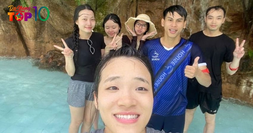 Team-building-an-tuong-tai-nui-than-tai-hanh-trinh-day-cam-hung-cung-team3-top10danang