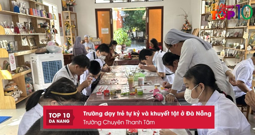Truong-chuyen-thanh-truong-day-tre-tu-ky-va-khuyet-tat-o-da-nang-tam-top10danang