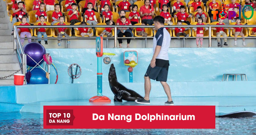 Da-nang-dolphinarium-top10danang
