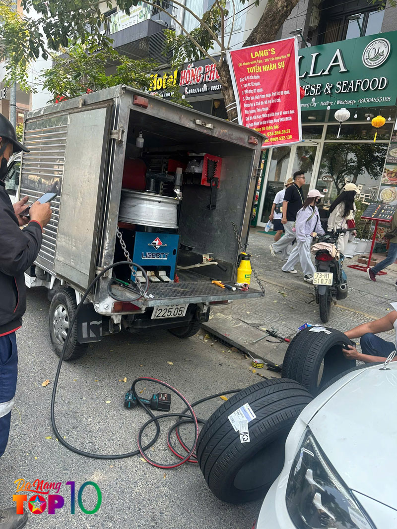 Lop-o-to-hung-phat1-top10danang