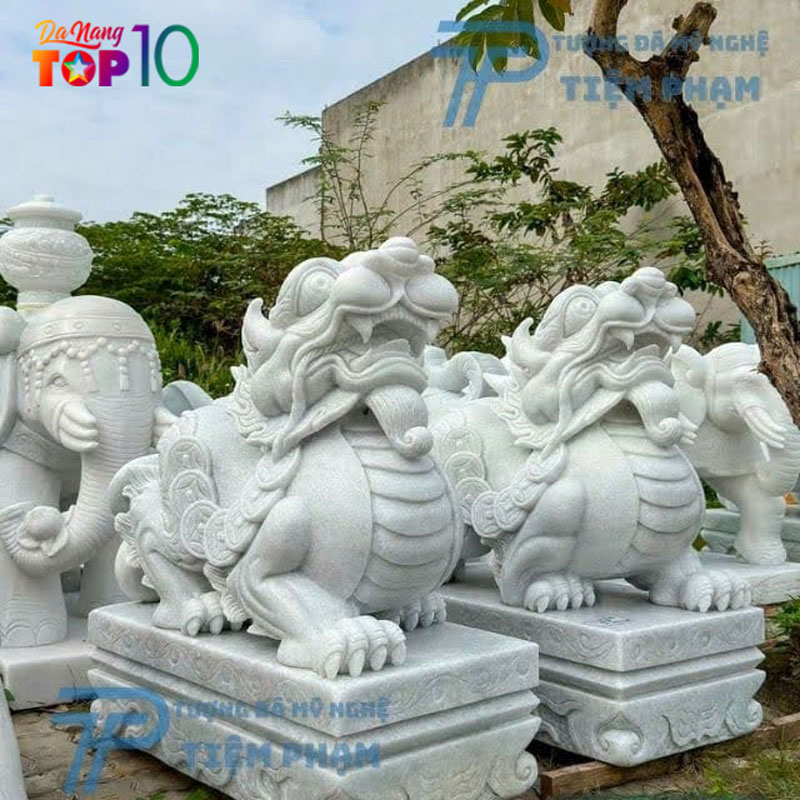 Ty-huu-da-bieu-tuong-may-man-va-tai-loc-top10danang