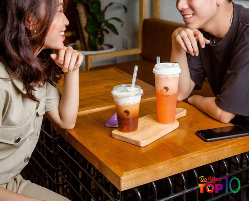 Khoi-dau-nhe-nhang-voi-vi-ngot-cua-tra-sua-top10danang