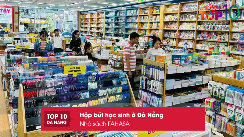 Nha-sach-fahasa-top10danang