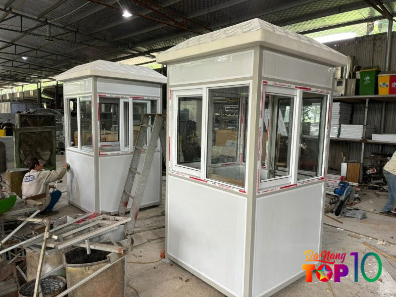 Quy-trinh-khao-sat-va-lap-dat-bot-bao-ve-cua-hoa-lam-top10danang